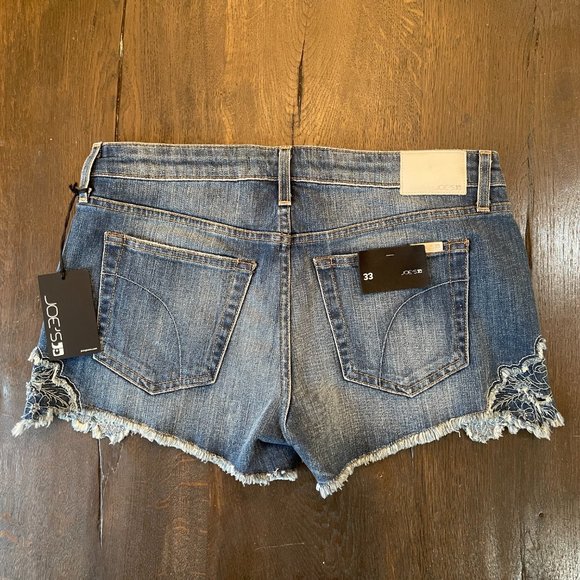BRAND NEW Blue Distressed Denim Shorts - Picture 7 of 13